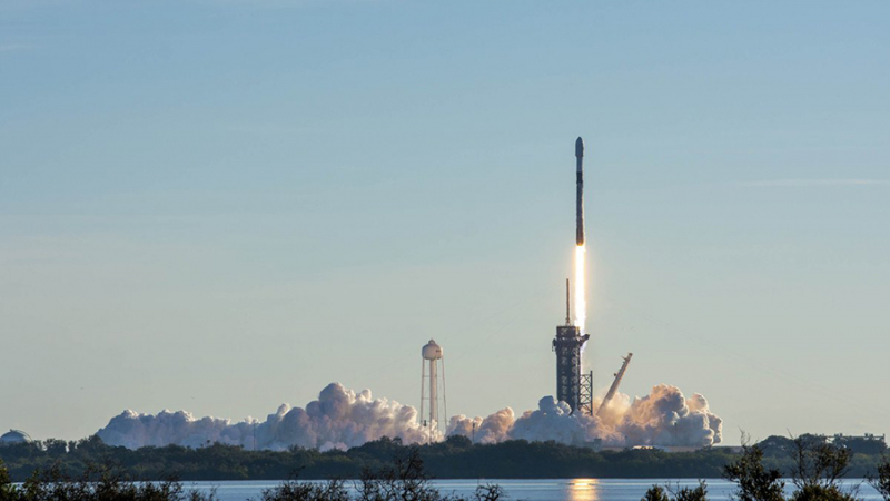 SpaceX вывела на орбиту очередную группу спутников Starlink