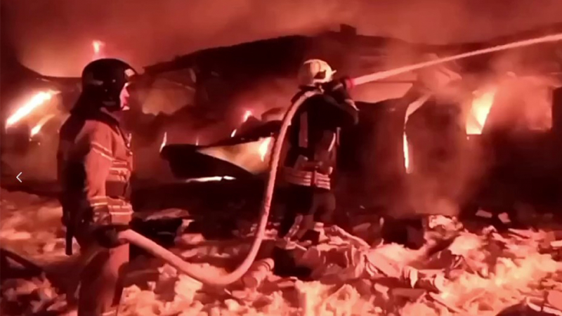 Пожар на складе обуви во Владимирской области локализован на 2,5 тыс. кв. м