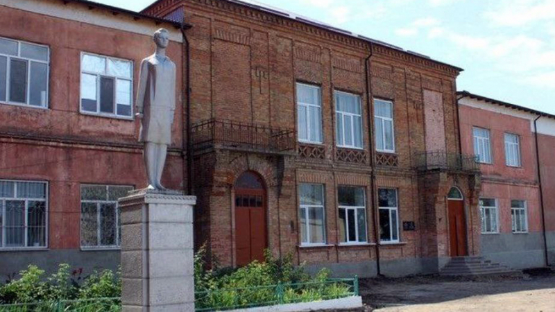 Памятник Зое Космодемьянской снесут в Одесской области