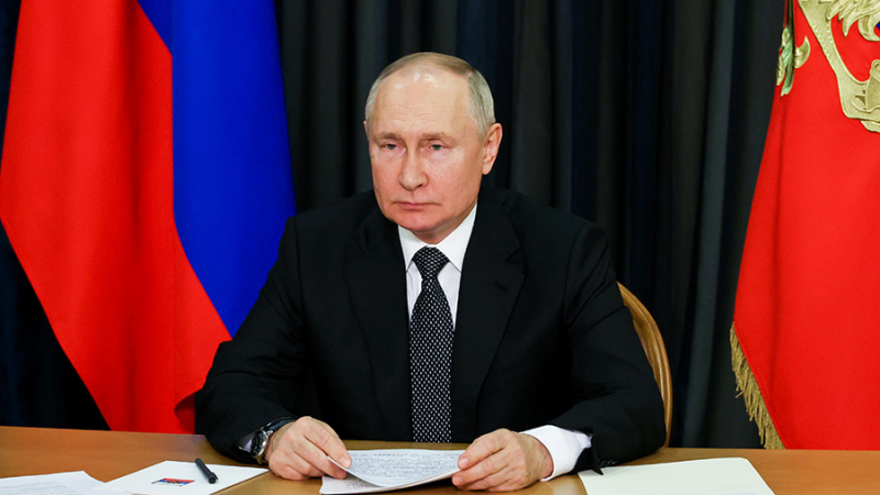 Путин поручил обеспечить финансирование фонда &laquo;Талант и успех&raquo;