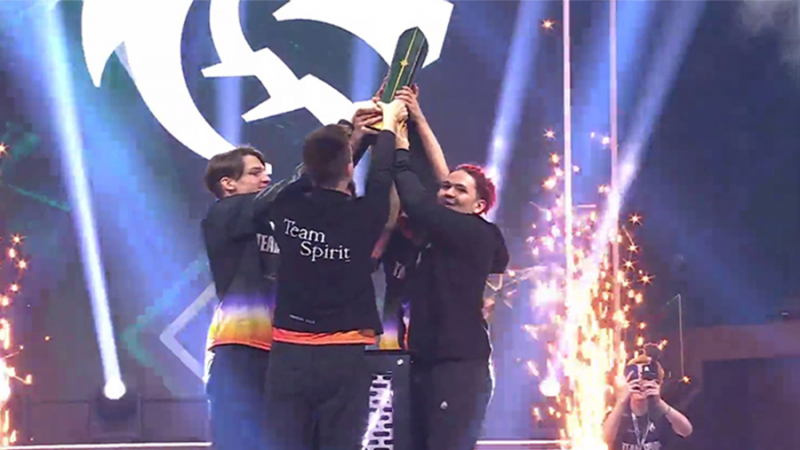 Российская команда Team Spirit победила в международном турнире по Dota 2